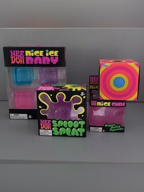 Authentic Viral NeeDoh Bundle - Baby Nice Cubes/Sploot Splat/Cube/Color Change